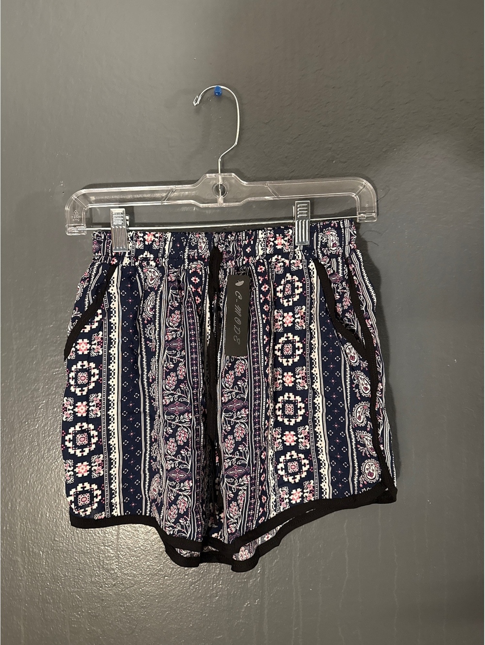 Cali Mode Women's Navy Blue Floral Patterned Shorts with Black Trim